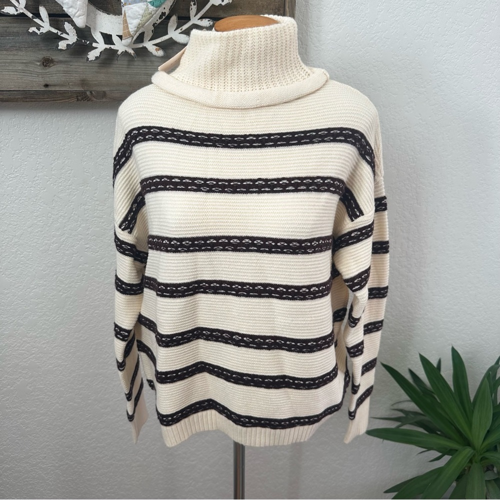 Line & Dot Striped Turtleneck Sweater - Cream and Brown L NWT‎